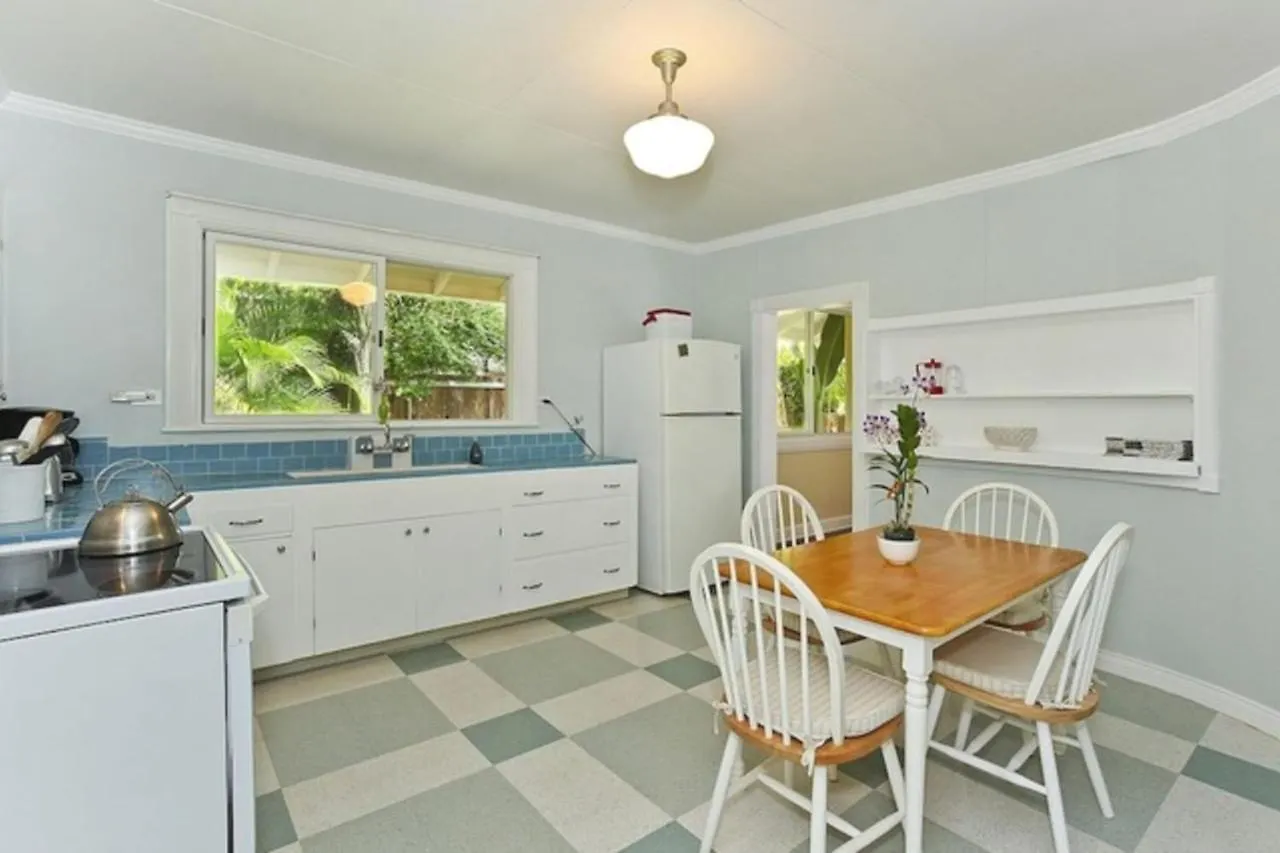 Last-Minute Offer Charming Hale Mokolea In Lanikai 2Br 2Ba Full Kitchen 카일루아 펜션